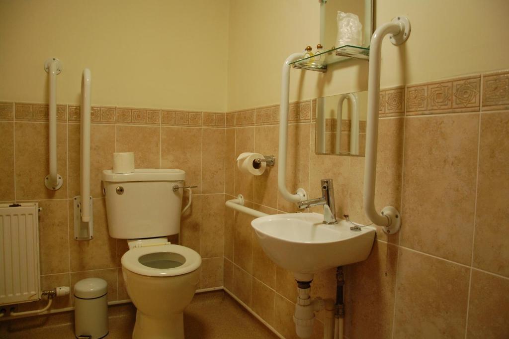 The Down Hotel 4*